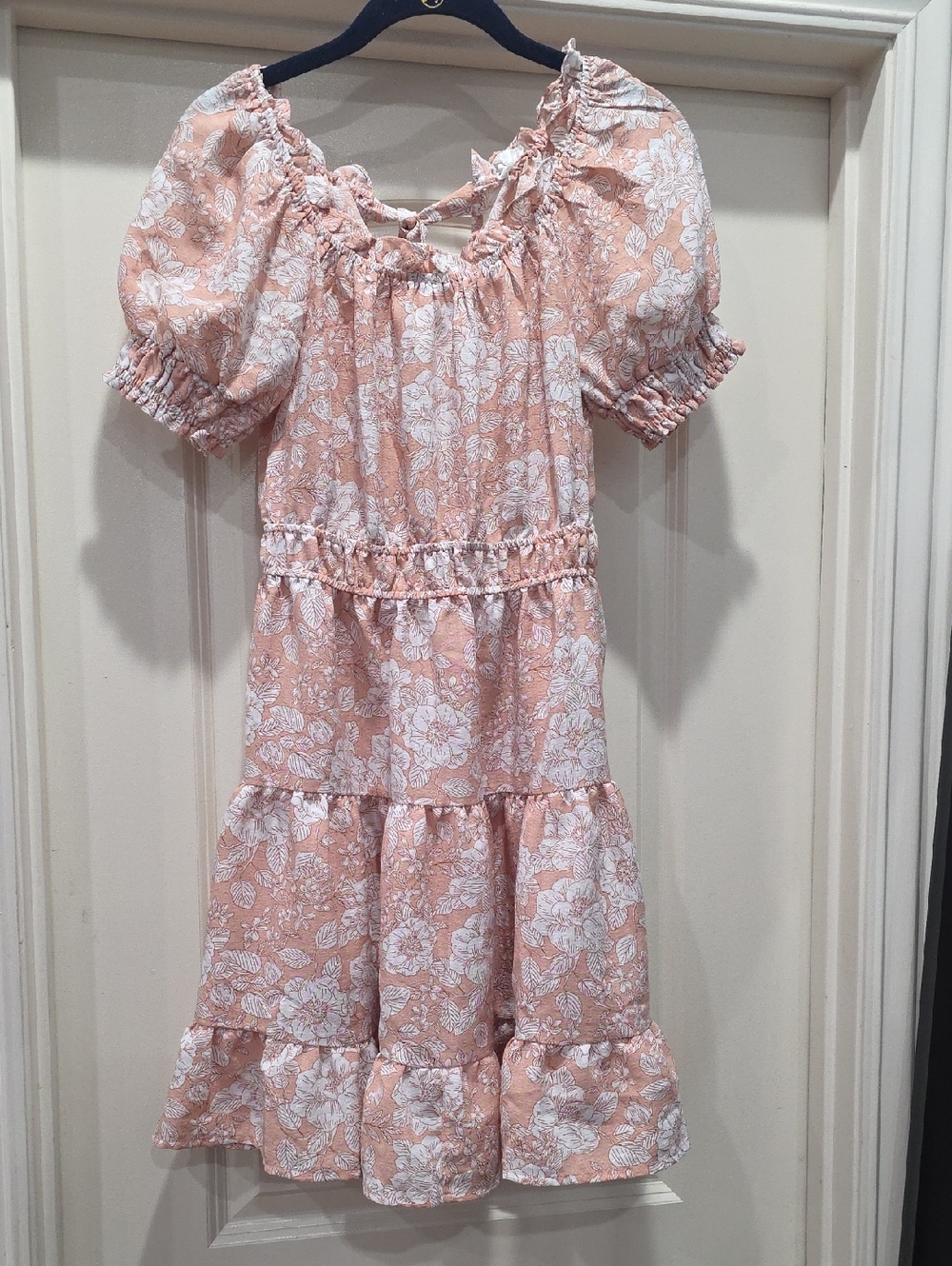 Peach‎ Floral Tiered Dress with Puff Sleeves And Back Neck Tie
